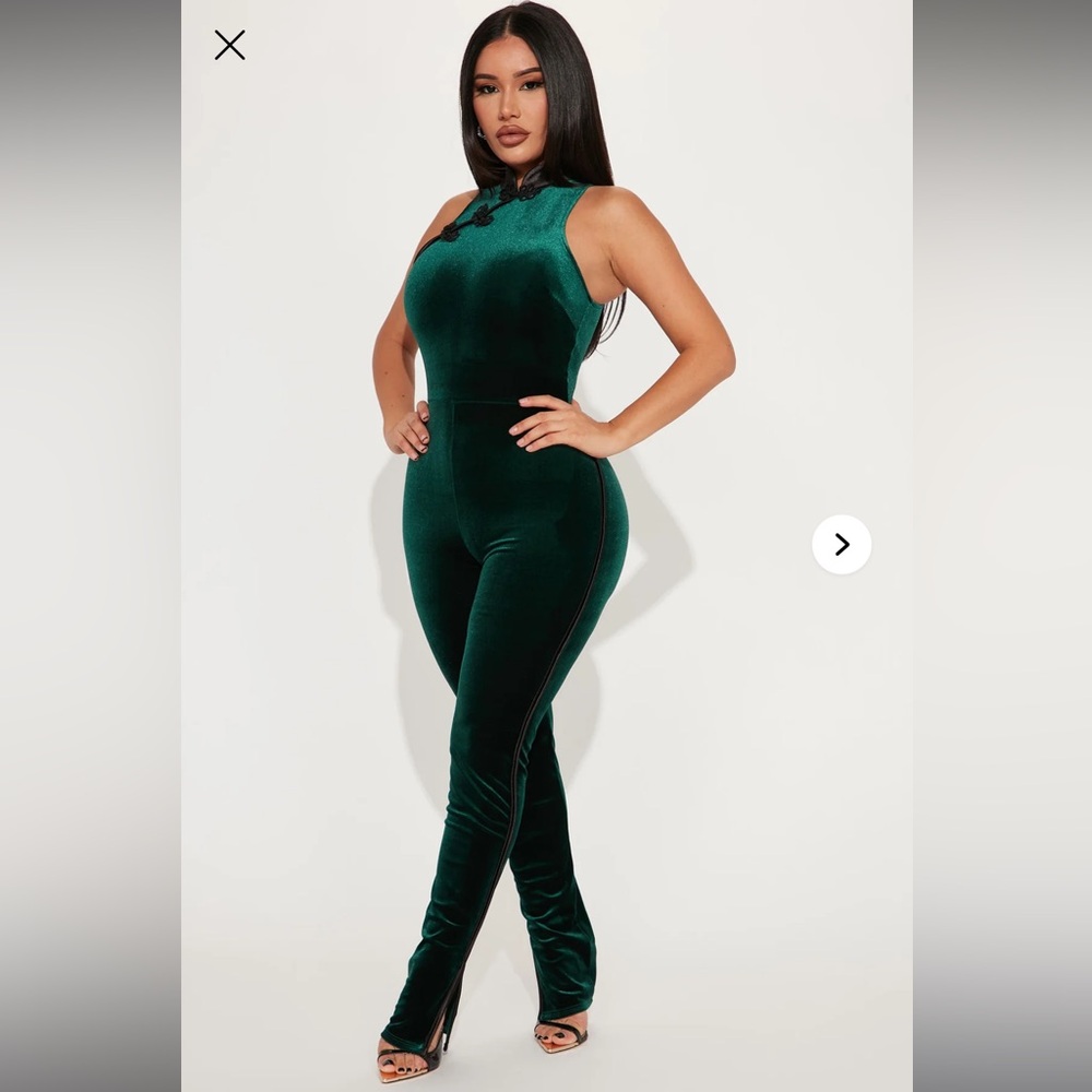 Elegant Green Velvet Jumpsuit